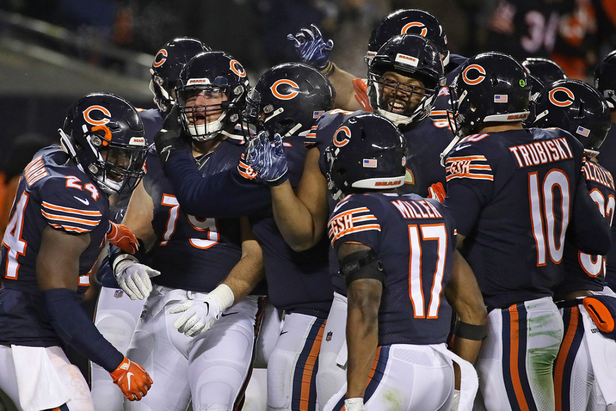 Sowell (No. 79) did get his dance in before teammates mobbed him after his touchdown on "Santa's Sleigh."
